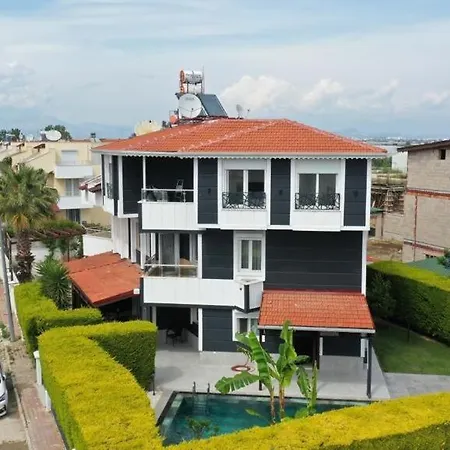 Villayl Villa